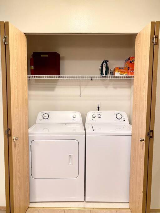 Walk To Downtown Leavenworth * Sleeps 6 + Pets * Ground Level Gem! Apartment Exterior photo