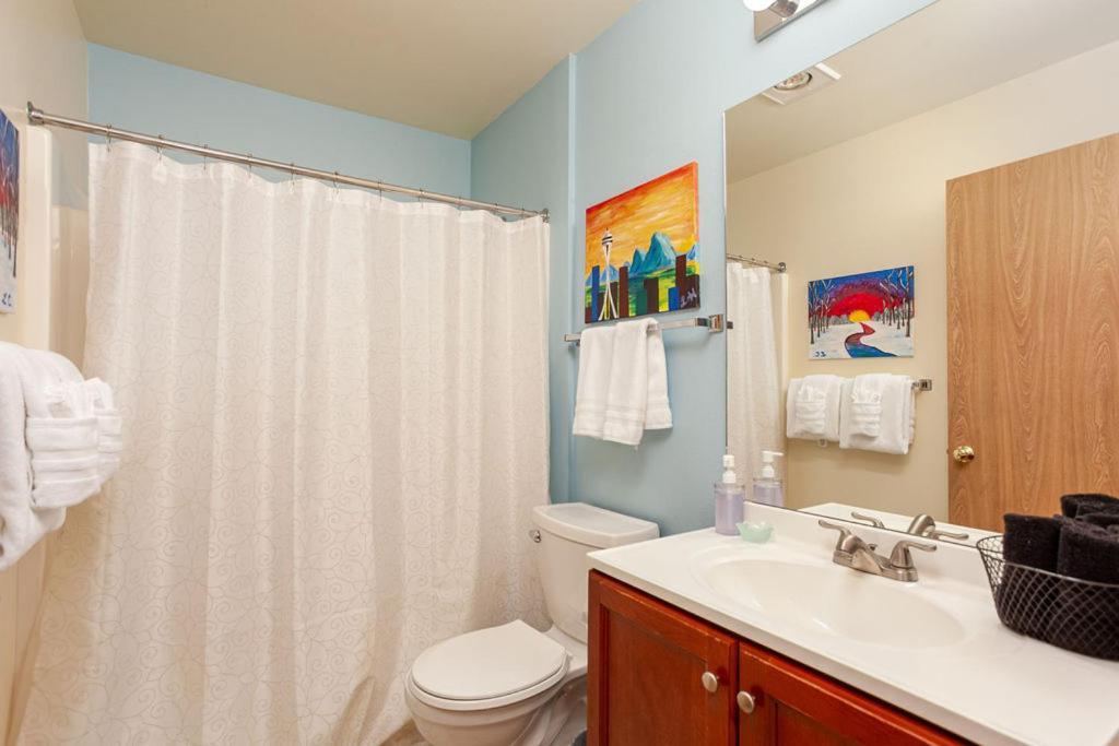 Walk To Downtown Leavenworth * Sleeps 6 + Pets * Ground Level Gem! Apartment Exterior photo